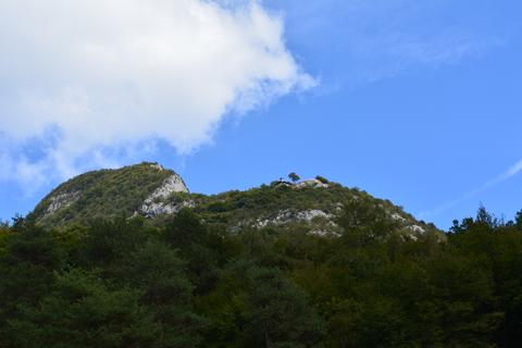  Cima Rocca e chiesetta di San Giovanni Battista